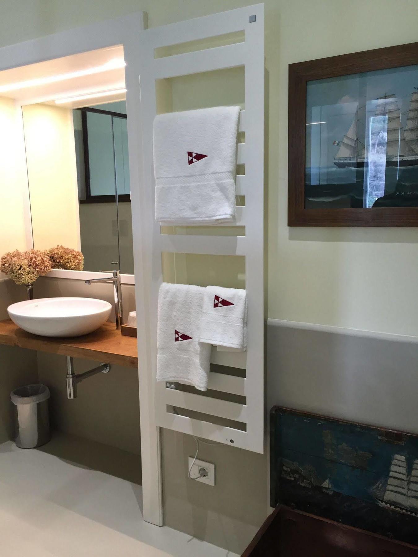 Yacht Club Capo Cervo Suites B&B Sorrento Exterior foto